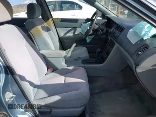 1996 Honda Accord LX with VIN 1HGCD5634TA291036, listed as a IAAI auction lot 41583543 with 166,725 mi miles and . Bid and sale history available at carsss.com. Image 5.