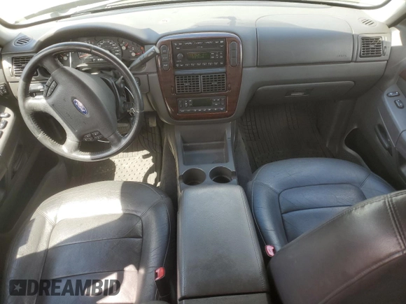 2004 Ford Explorer Limited z VIN 1FMZU65W74UA35916, wystawiony jako Copart lot #57056645 z przebiegiem 185 424 mil mil oraz Szkoda całkowita • Salvage title. Historia ofert i sprzedaży dostępna na DreamBid. Obrazek 8.