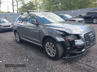 2014 Audi Q5 Premium z VIN WA1CFAFP2EA115300, wystawiony jako IAAI lot #42199572 z przebiegiem 134 705 mil mil oraz . Historia ofert i sprzedaży dostępna na DreamBid. Obrazek 1.