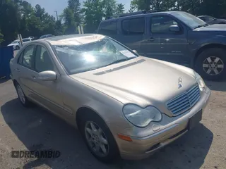 2002 Mercedes-Benz C 230/260/280/320 с VIN WDBRF61J32E005536, выставлен на аукционе IAAI как лот 42527472 с пробегом 9 601 миль миль и . История ставок и продаж доступна на DreamBid. Изображение 1.