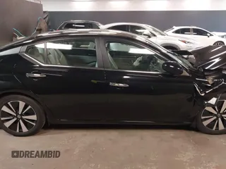 2021 Nissan Altima SV with VIN 1N4BL4DV6MN411107, listed as a IAAI auction lot 42103161 with 22,133 mi miles and . Bid and sale history available at DreamBid. Image 14.