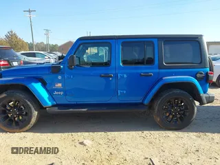 2022 Jeep Wrangler Unlimited Sahara z VIN 1C4JJXP64NW192452, wystawiony jako IAAI lot #41631295 z przebiegiem 23 738 mil mil oraz . Historia ofert i sprzedaży dostępna na DreamBid. Obrazek 14.