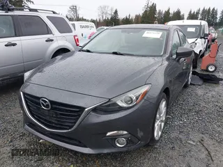 2016 Mazda 3 S Grand Touring z VIN JM1BM1N37G1351062, wystawiony jako IAAI lot #41573775 z przebiegiem 68 634 mil mil oraz . Historia ofert i sprzedaży dostępna na DreamBid. Obrazek 17.