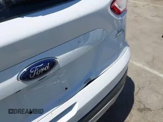 2014 Ford Escape SE with VIN 1FMCU9G98EUA39702, listed as a IAAI auction lot 42683914 with 276,162 mi miles and . Bid and sale history available at DreamBid. Image 13.