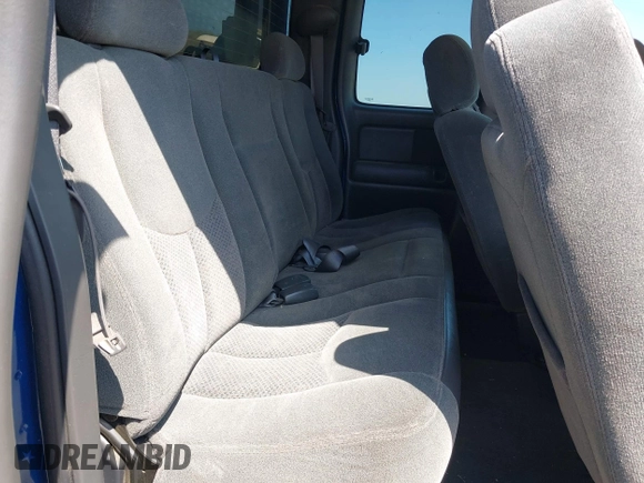 2003 Chevrolet Silverado 1500 LT with VIN 2GCEK19T331127000, listed as a IAAI auction lot 42131657 with 196,995 mi miles and . Bid and sale history available at DreamBid. Image 8.