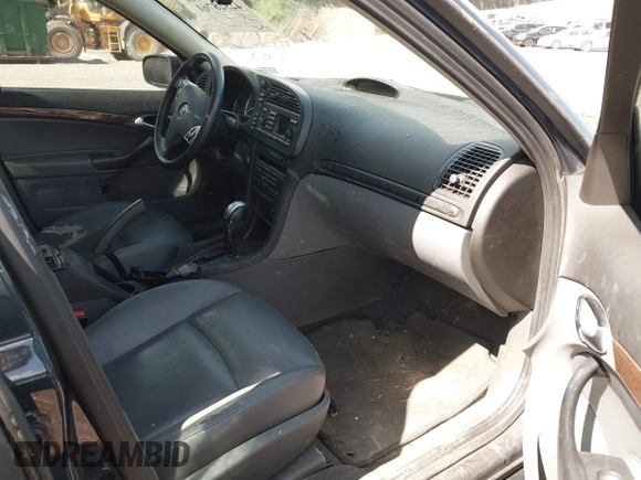2006 Saab 9-3 z VIN YS3FD49Y061139300, wystawiony jako IAAI lot #42328761 z przebiegiem 260 541 mil mil oraz . Historia ofert i sprzedaży dostępna na DreamBid. Obrazek 5.