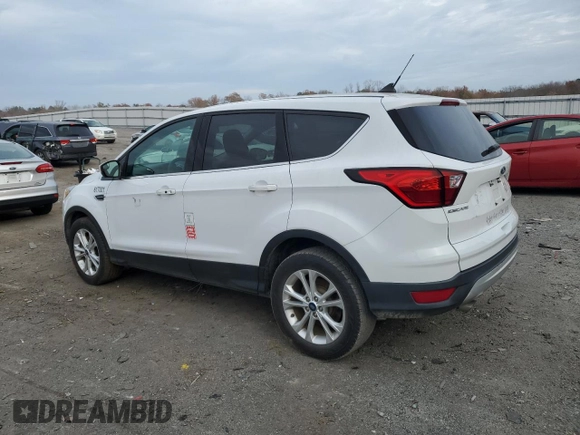 2019 Ford Escape SE with VIN 1FMCU9GD7KUB48796, listed as a Copart auction lot 81460434 with 208,659 mi miles and Clean Title. Bid and sale history available at carsss.com. Image 2.