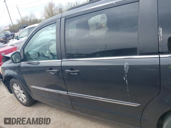2012 Chrysler Town & Country Touring with VIN 2C4RC1BG3CR175125, listed as a IAAI auction lot 41983794 with 150,066 mi miles. Bid and sale history available at carsss.com. Image 14.