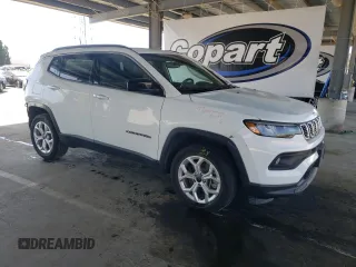 2025 Jeep Compass Latitude with VIN 3C4NJDBNXST547107, listed as a Copart auction lot 56147275 with 8,460 mi miles and Salvage title. Bid and sale history available at DreamBid. Image 4.