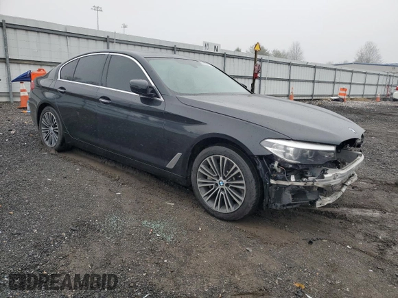 2018 BMW 5 Series 530i xDrive with VIN WBAJA7C59JG908065, listed as a Copart auction lot 84892164 with 468 mi miles and Salvage Title. Bid and sale history available at carsss.com. Image 4.
