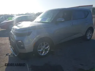 2022 Kia Soul LX with VIN KNDJ23AU7N7805591, listed as a IAAI auction lot 41800259 with 15,589 mi miles. Bid and sale history available at carsss.com. Image 18.