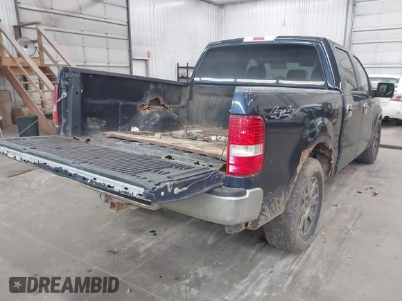 2005 Ford F-150 XLT с VIN 1FTPW14595FA76040, выставлен на аукционе IAAI как лот 42401059 с пробегом 234 968 миль миль и . История ставок и продаж доступна на DreamBid. Изображение 4.