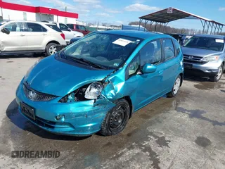 2012 Honda Fit с VIN JHMGE8H33CC009807, выставлен на аукционе IAAI как лот 41814176 с пробегом 88 612 миль миль и . История ставок и продаж доступна на DreamBid. Изображение 18.