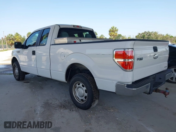 2012 Ford F-150 XL with VIN 1FTFX1EF3CFA54905, listed as a IAAI auction lot 42260277 with 238,632 mi miles and . Bid and sale history available at DreamBid. Image 3.