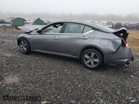 2020 Nissan Altima 2.5 SL with VIN 1N4BL4EW5LC148786, listed as a Copart auction lot 84188214 with 51,913 mi miles and Salvage Title. Bid and sale history available at carsss.com. Image 2.
