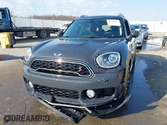 2018 MINI Countryman Cooper S with VIN WMZYT5C3XJ3E60685, listed as a IAAI auction lot 41775049 with 125,883 mi miles and . Bid and sale history available at DreamBid. Image 6.