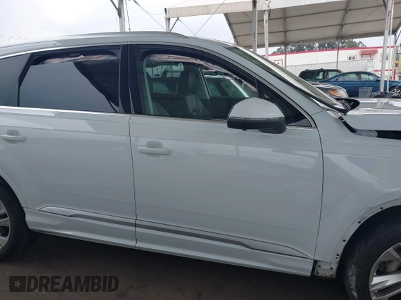 2022 Audi Q7 Premium Plus with VIN WA1LXBF75ND022305, listed as a IAAI auction lot 42169110 with 29,127 mi miles and . Bid and sale history available at DreamBid. Image 13.