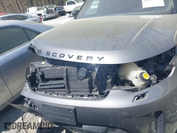 2019 Land Rover Discovery HSE Luxury z VIN SALRT2RV2KA095272, wystawiony jako IAAI lot #41697949 z przebiegiem 44 073 mil mil oraz . Historia ofert i sprzedaży dostępna na DreamBid. Obrazek 6.