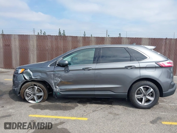 2023 Ford Edge SEL z VIN 2FMPK4J98PBA03830, wystawiony jako IAAI lot #41992054 z przebiegiem 21 081 mil mil oraz . Historia ofert i sprzedaży dostępna na DreamBid. Obrazek 14.