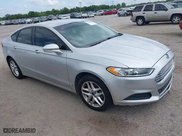 2013 Ford Fusion SE with VIN 3FA6P0HR9DR132114, listed as a IAAI auction lot 42007445 with 133,769 mi miles. Bid and sale history available at carsss.com. Image 1.