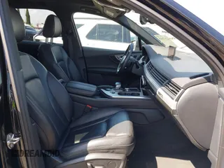 2019 Audi Q7 Premium Plus с VIN WA1LHAF78KD025573, выставлен на аукционе IAAI как лот 42173645 с пробегом 45 809 миль миль и . История ставок и продаж доступна на DreamBid. Изображение 5.