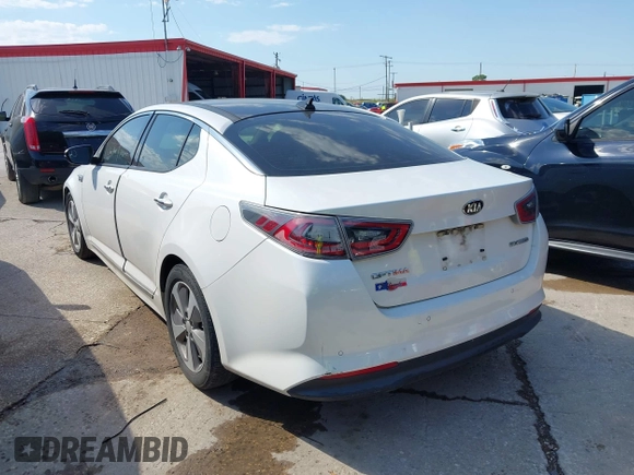 2015 Kia Optima EX with VIN KNAGN4AD6F5091809, listed as a IAAI auction lot 42257458 with 104,819 mi miles and . Bid and sale history available at DreamBid. Image 3.
