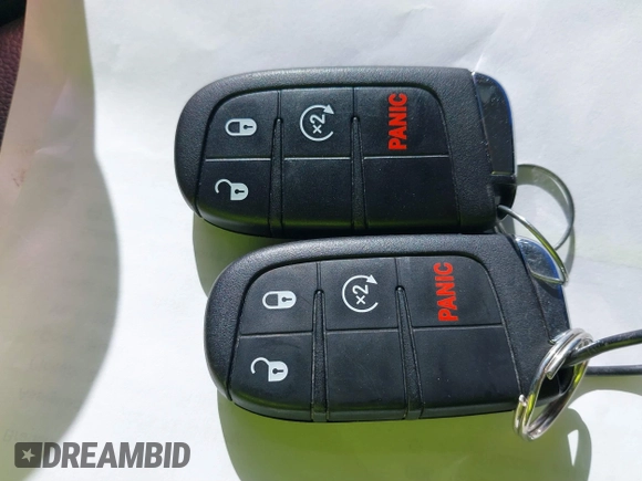 2021 Jeep Renegade Islander z VIN ZACNJDBB0MPM74830, wystawiony jako IAAI lot #41545277 z przebiegiem 78 148 mil mil oraz . Historia ofert i sprzedaży dostępna na DreamBid. Obrazek 11.