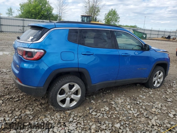 2018 Jeep Compass Altitude with VIN 3C4NJDBB1JT393536, listed as a Copart auction lot 57958345 with 67,612 mi miles and Clean title. Bid and sale history available at DreamBid. Image 3.