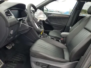 2022 Volkswagen Tiguan SE R-Line Black с VIN 3VVCB7AX1NM063447, выставлен на аукционе Copart как лот 59599855 с пробегом 53 400 миль миль и На запчасти • Non repairable. История ставок и продаж доступна на DreamBid. Изображение 7.