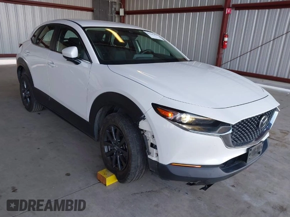 2021 Mazda CX-30 2.5 S with VIN 3MVDMAAL1MM226425, listed as a IAAI auction lot 41545026 with 81,564 mi miles. Bid and sale history available at carsss.com. Image 1.