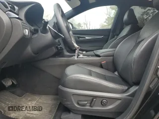 2023 Infiniti QX55 Luxe z VIN 3PCAJ5JR2PF114248, wystawiony jako Copart lot #44572305 z przebiegiem 18 599 mil mil oraz Szkoda całkowita • Salvage title. Historia ofert i sprzedaży dostępna na DreamBid. Obrazek 7.