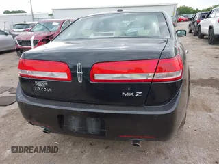 2010 Lincoln MKZ with VIN 3LNHL2GC7AR628804, listed as a IAAI auction lot 42324039 with 137,103 mi miles and . Bid and sale history available at DreamBid. Image 16.