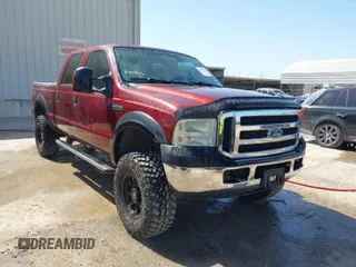 2007 Ford Super Duty F-250 XL with VIN 1FTSW21597EA18927, listed as a IAAI auction lot 42012859 with 103,895 mi miles. Bid and sale history available at carsss.com. Image 1.