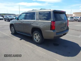 2016 Chevrolet Tahoe LT z VIN 1GNSKBKC3GR388683, wystawiony jako IAAI lot #42100692 z przebiegiem 87 858 mil mil oraz . Historia ofert i sprzedaży dostępna na DreamBid. Obrazek 3.