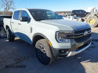 2024 Ford Ranger XLT with VIN 1FTER4GH3RLE33483, listed as a IAAI auction lot 41254447 with 1,938 mi miles. Bid and sale history available at carsss.com. Image 1.