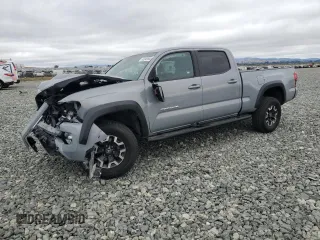 2018 Toyota Tacoma SR5 with VIN 3TMDZ5BN7JM054407, listed as a Copart auction lot 65849665 with 47,476 mi miles and Salvage title. Bid and sale history available at DreamBid. Image 1.