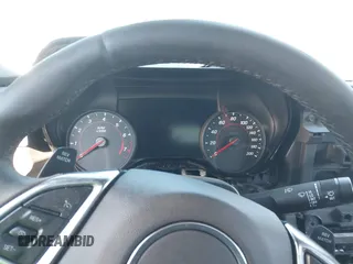 2019 Chevrolet Camaro 1SS z VIN 1G1FE1R73K0144199, wystawiony jako IAAI lot #41428221 z przebiegiem Nie podano mil oraz . Historia ofert i sprzedaży dostępna na DreamBid. Obrazek 7.