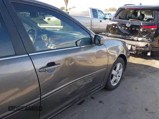 2003 Toyota Camry LE with VIN 4T1BE32K43U760354, listed as a IAAI auction lot 41547088 with 257,688 mi miles and . Bid and sale history available at DreamBid. Image 6.