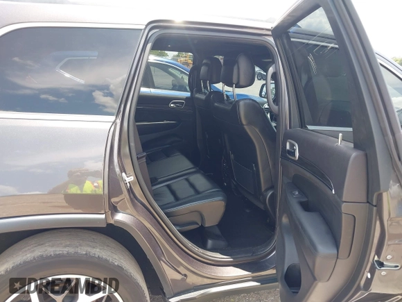 2019 Jeep Grand Cherokee Limited with VIN 1C4RJEBG8KC732583, listed as a IAAI auction lot 42415711 with 69,886 mi miles and . Bid and sale history available at DreamBid. Image 8.