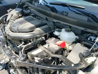 2024 Chevrolet Traverse FWD LS z VIN 1GNEREKS7RJ193074, wystawiony jako IAAI lot #42027813 z przebiegiem 24 743 mil mil oraz . Historia ofert i sprzedaży dostępna na DreamBid. Obrazek 23.