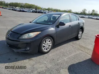2012 Mazda 3 i Touring z VIN JM1BL1V80C1656041, wystawiony jako Copart lot #55286495 z przebiegiem 83 041 mil mil oraz Szkoda całkowita • Salvage title. Historia ofert i sprzedaży dostępna na DreamBid. Obrazek 1.