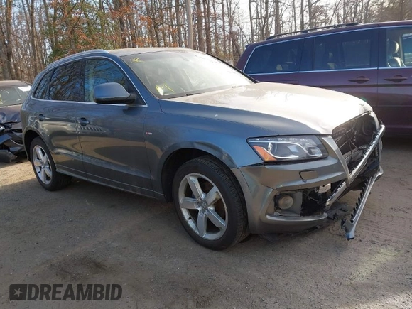 2012 Audi Q5 3.2L Premium Plus with VIN WA1DKAFP0CA022868, listed as a IAAI auction lot 41759336 with 139,088 mi miles. Bid and sale history available at carsss.com. Image 1.