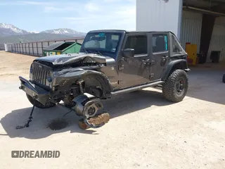 2014 Jeep Wrangler Unlimited Rubicon с VIN 1C4BJWFG2EL279938, выставлен на аукционе IAAI как лот 41920729 с пробегом 76 418 миль миль и . История ставок и продаж доступна на DreamBid. Изображение 18.