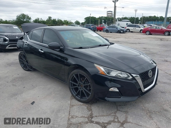 2019 Nissan Altima S with VIN 1N4BL4BV0KC158913, listed as a IAAI auction lot 41990156 with 162,406 mi miles and . Bid and sale history available at carsss.com. Image 1.