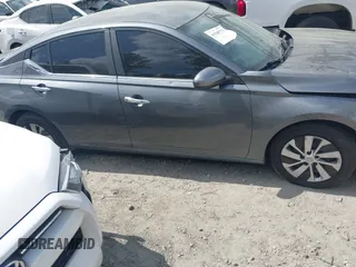 2019 Nissan Altima S z VIN 1N4BL4BV2KC212714, wystawiony jako IAAI lot #41940773 z przebiegiem 128 772 mil mil oraz . Historia ofert i sprzedaży dostępna na DreamBid. Obrazek 13.