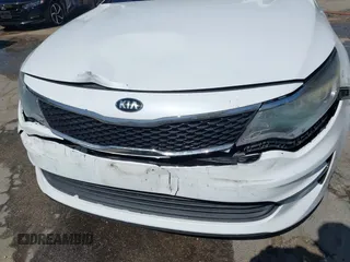 2016 Kia Optima LX with VIN 5XXGT4L3XGG054286, listed as a IAAI auction lot 41924937 with 146,555 mi miles. Bid and sale history available at carsss.com. Image 6.