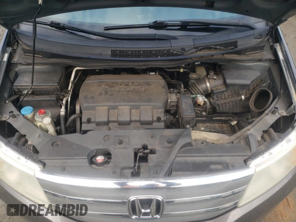 2011 Honda Odyssey EX-L with VIN 5FNRL5H64BB073266, listed as a Copart auction lot 84478964 with 207,991 mi miles and Salvage Title. Bid and sale history available at DreamBid. Image 12.