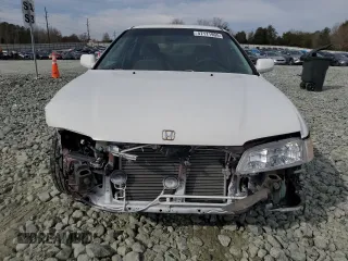 1994 Honda Accord LX with VIN 1HGCD5631RA175785, listed as a Copart auction lot 47111905 with 238,860 mi miles and Salvage Title. Bid and sale history available at carsss.com. Image 5.