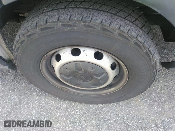 2018 Ford Transit с VIN 1FTYE1CM6JKB42240, выставлен на аукционе IAAI как лот 42624659 с пробегом 95 843 миль миль и . История ставок и продаж доступна на DreamBid. Изображение 25.