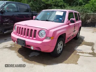 2016 Jeep Patriot Sport with VIN 1C4NJPBA6GD688011, listed as a IAAI auction lot 42150953 with 194,523 mi miles and . Bid and sale history available at carsss.com. Image 2.